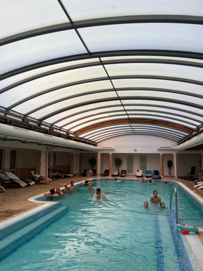 Franci Wellness Apartman ซาลาคาโรส ภายนอก รูปภาพ