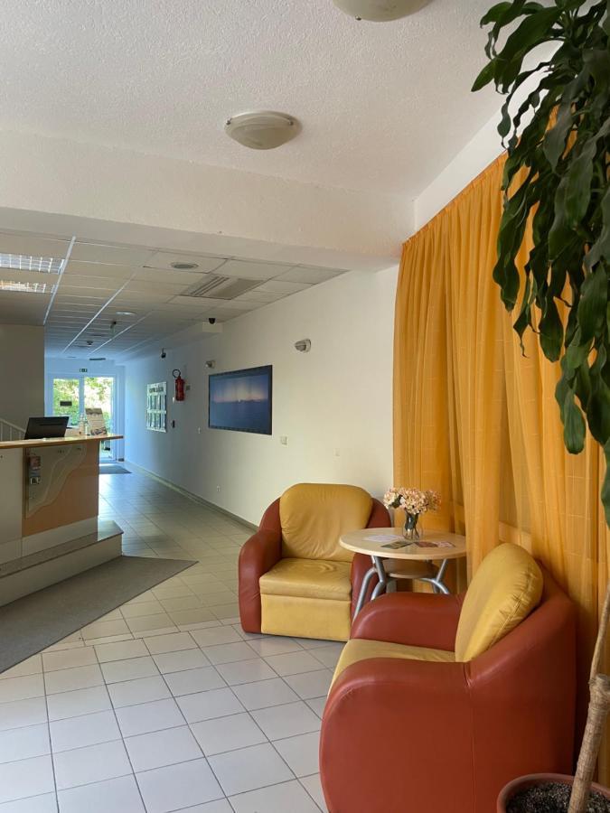 Franci Wellness Apartman ซาลาคาโรส ภายนอก รูปภาพ